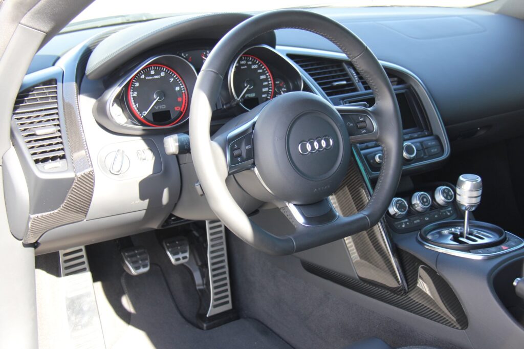 2010 Audi R8 Interior
